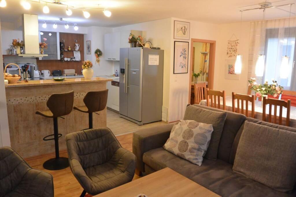 Beste Lage Im Zentrum Und Am Hofgarten 150Qm Mit Klima, 2Xbalkon, Aufzug, Familienfreundlich Bayreuth Buitenkant foto